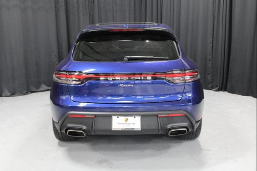 2025 Porsche Macan 