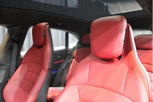2024 Porsche Taycan Cross Turismo GTS