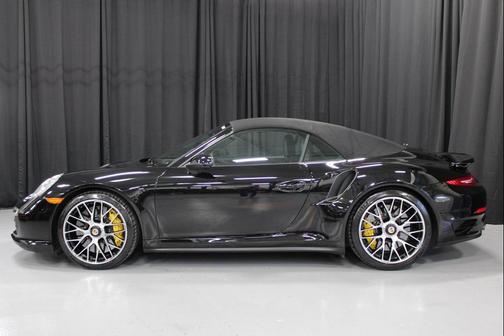 2015 Porsche 911 Turbo S