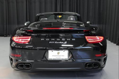 2015 Porsche 911 Turbo S