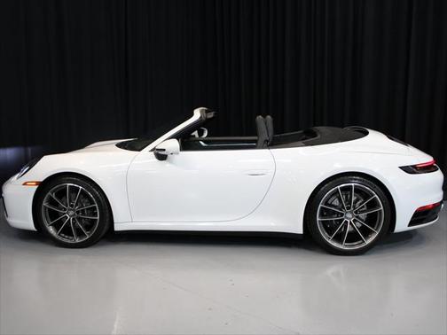 2023 Porsche 911 Carrera