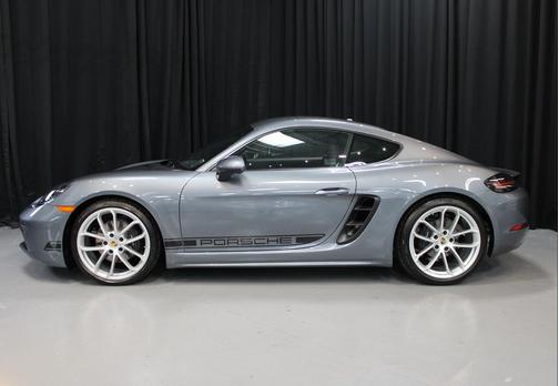 2025 Porsche 718 Cayman Style Edition