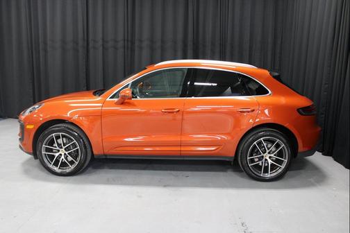 2025 Porsche Macan 