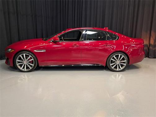 2017 Jaguar XF S