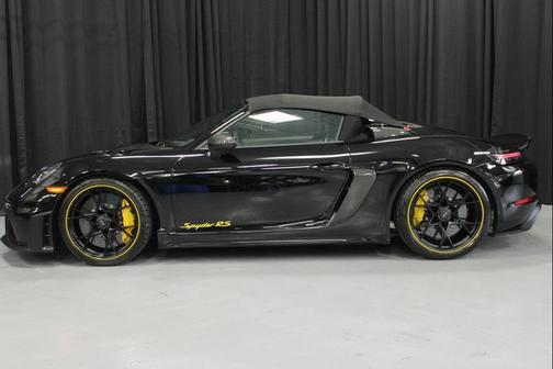 2024 Porsche 718 Spyder RS
