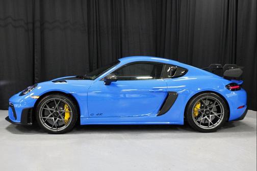 2025 Porsche 718 Cayman GT4 RS