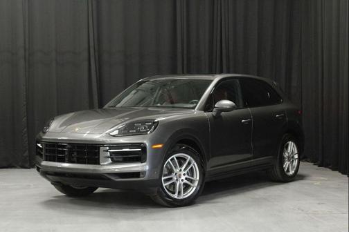 Quartzite Grey Metallic 2025 Porsche Cayenne Cayenne
