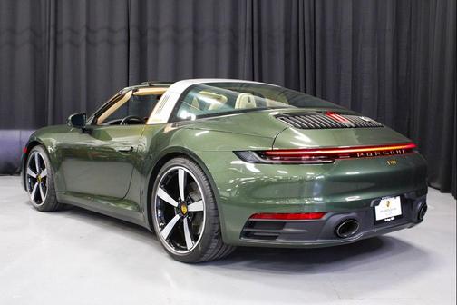 2021 Porsche 911 Targa 4S