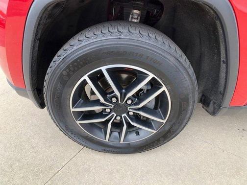 Photo 4 of 43 of 2020 Jeep Grand Cherokee Trailhawk