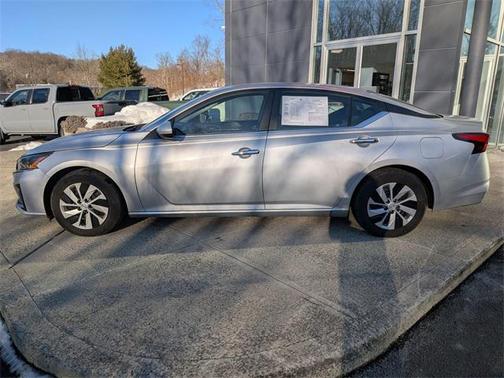 2023 Nissan Altima S FWD