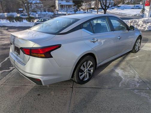 2023 Nissan Altima S FWD