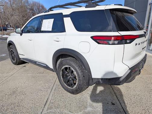 2024 Nissan Pathfinder Rock Creek 4WD