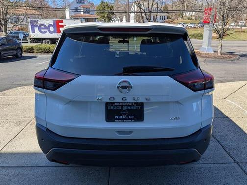 2021 Nissan Rogue S