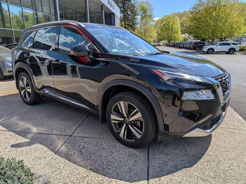 Super Black 2023 Nissan Rogue Platinum
