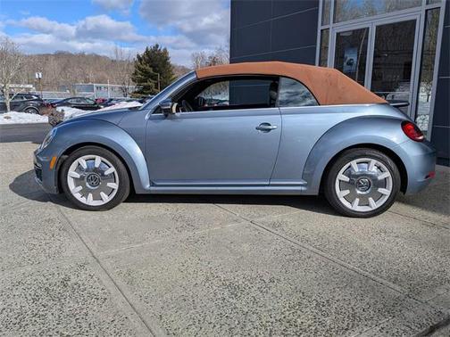 2019 Volkswagen Beetle 2.0T SE
