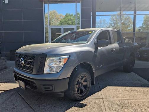 2017 Nissan Titan S
