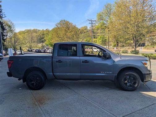 2017 Nissan Titan S