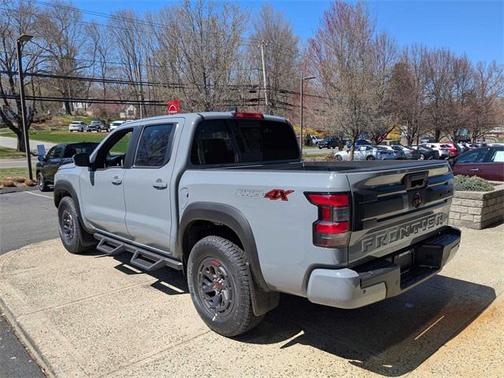 2025 Nissan Frontier PRO-4X