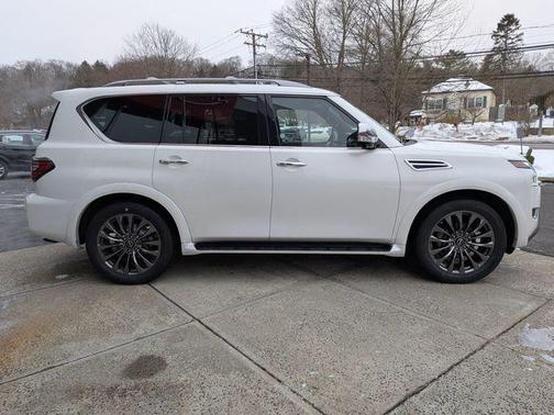 2023 Nissan Armada Platinum 4WD