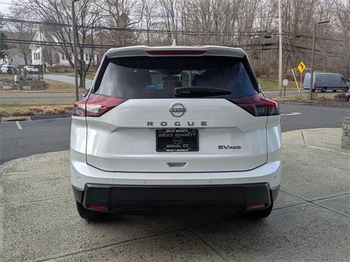 2024 Nissan Rogue SV