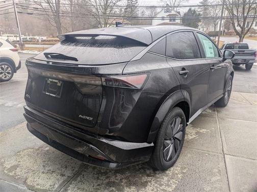 2025 Nissan ARIYA ENGAGE