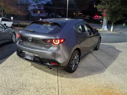 2023 Mazda Mazda3 FWD w/Preferred Package