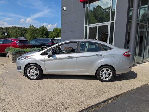 2014 Ford Fiesta SE