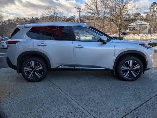 2021 Nissan Rogue Platinum