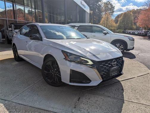 2024 Nissan Altima SR Intelligent AWD