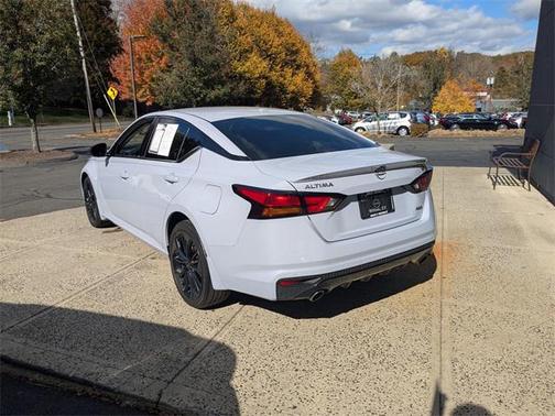 2024 Nissan Altima SR Intelligent AWD