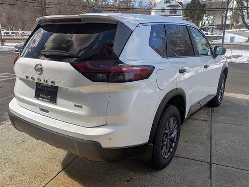 2025 Nissan Rogue S
