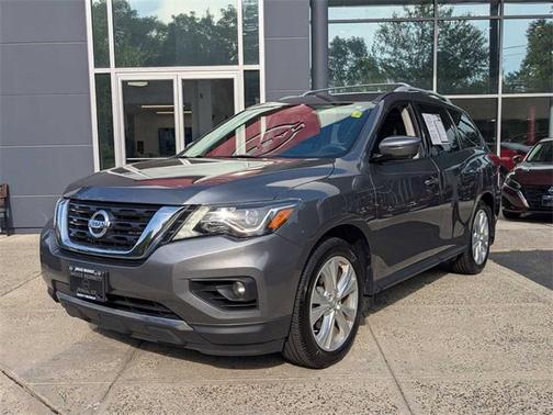 2018 Nissan Pathfinder SL