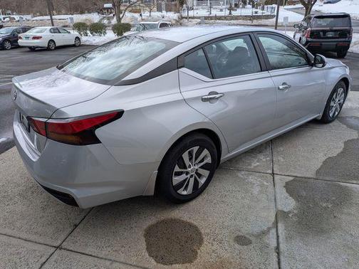 2023 Nissan Altima S FWD