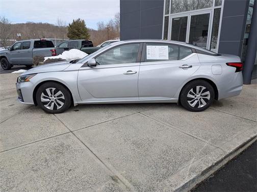 2023 Nissan Altima S FWD