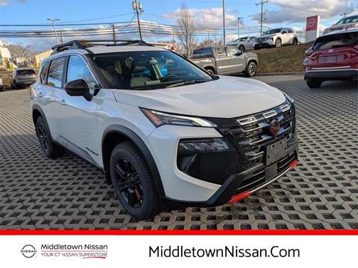 2025 Nissan Rogue Rock Creek
