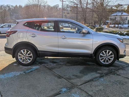 2020 Nissan Rogue Sport S