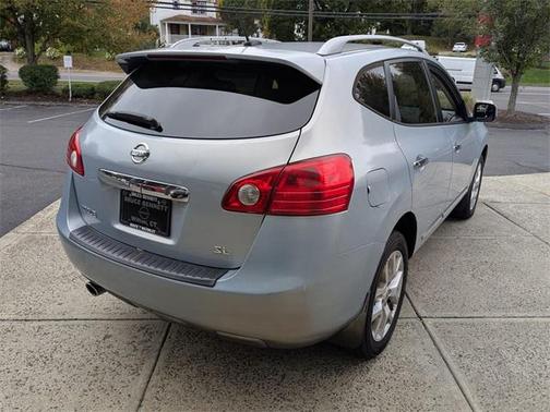 2011 Nissan Rogue SV