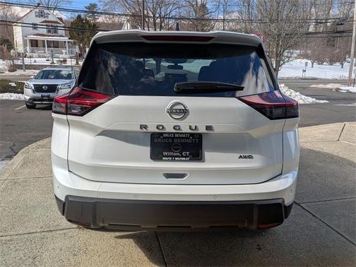 2025 Nissan Rogue S