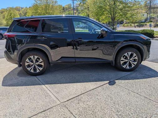 Super Black 2023 Nissan Rogue SV