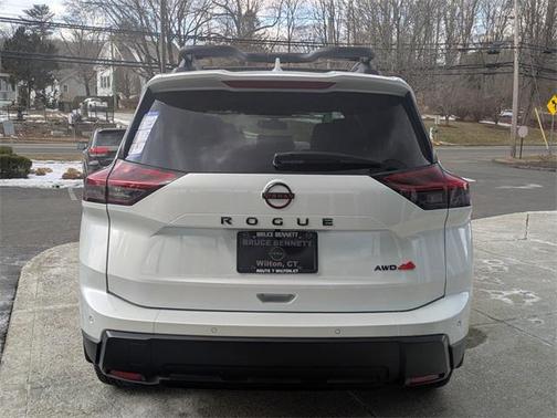 2025 Nissan Rogue Rock Creek