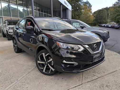 2022 Nissan Rogue Sport SL