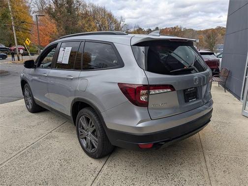 2022 Honda Pilot AWD Sport