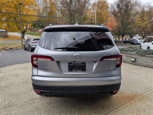 2022 Honda Pilot AWD Sport