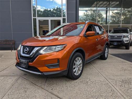 2017 Nissan Rogue SV