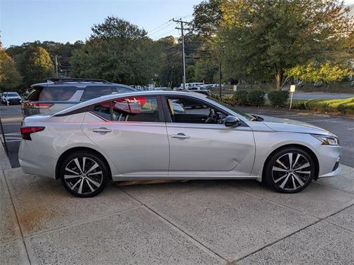 2021 Nissan Altima SR Intelligent AWD