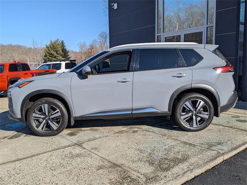 2021 Nissan Rogue SL