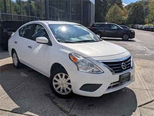 2016 Nissan Versa 1.6 SV