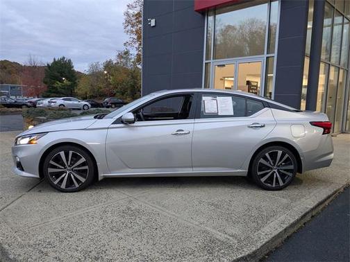 2019 Nissan Altima 2.5 Platinum