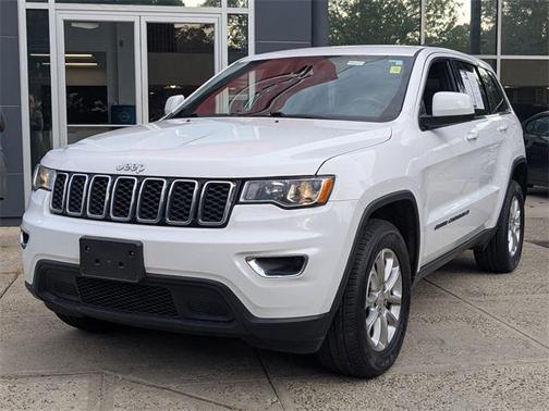 2022 Jeep Grand Cherokee Laredo