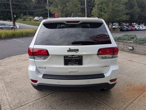 2022 Jeep Grand Cherokee Laredo